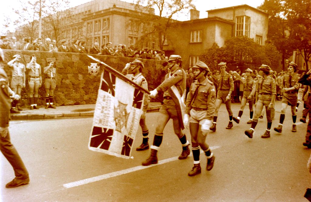 Plik:1981 Jubileuszowy ZLot Harcerstwa. Kraków, Szarotka 043 fot. S.Kaszuba i Z.Żochowski.jpg