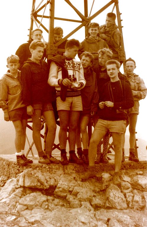 Plik:1956-60. Obóz w Tatrach. Watra 020 fot. Z.Żochowski.jpg