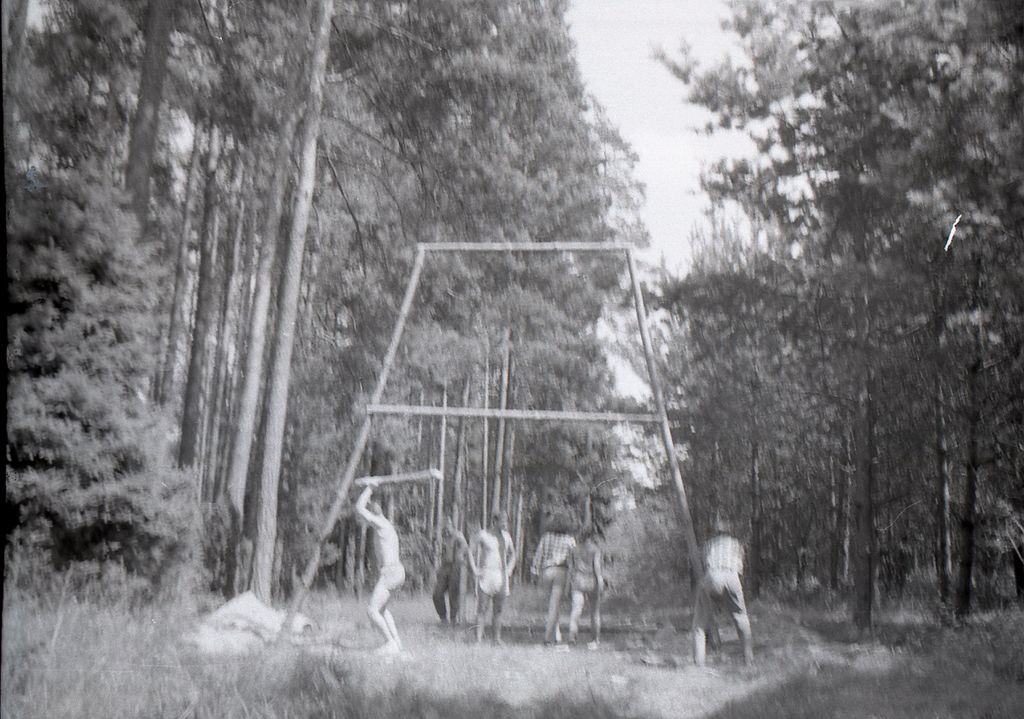 Plik:1988 Obóz Uroczysko. J.Gant. Szarotka 192 fot. J.Kaszuba.jpg