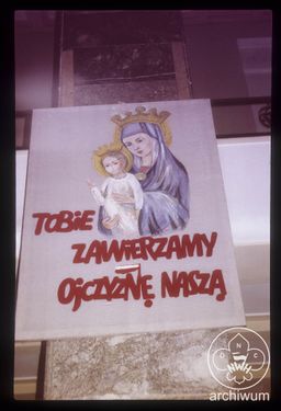 1984-11 Warszawa Pogrzeb ks. Jerzego Popieluszki 40.jpg
