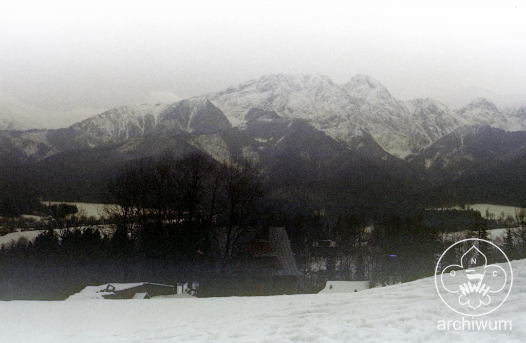 Plik:1984-01 Kisielówka Zimowisko Kręgu Instruktorskiego Zielone Płomienie z Opolszczyzny nr 014.JPG