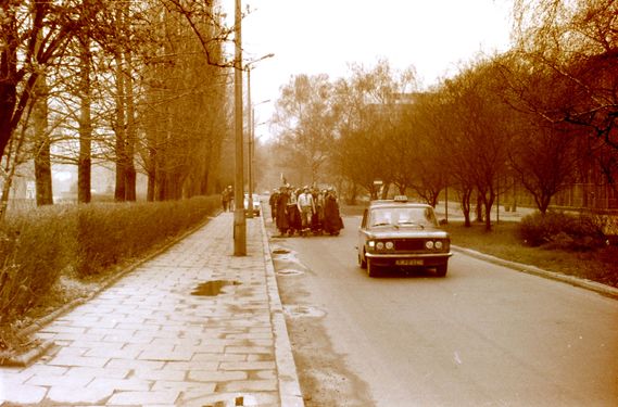 1986 Kraków. 5 Szary Trop. Szarotka 035 fot. J.Kaszuba.jpg