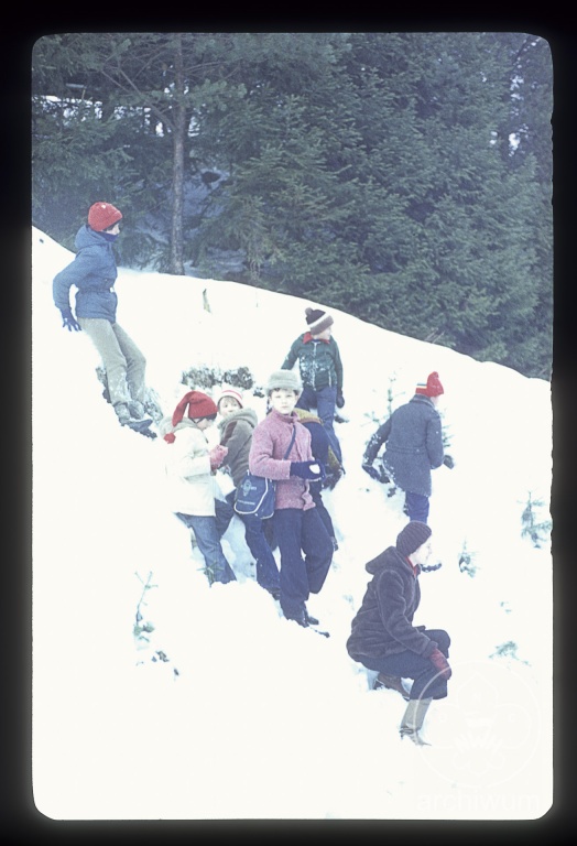 Plik:1978-01 Limanowa zimowisko IV Szczep 005 fot. J.Bogacz.jpg