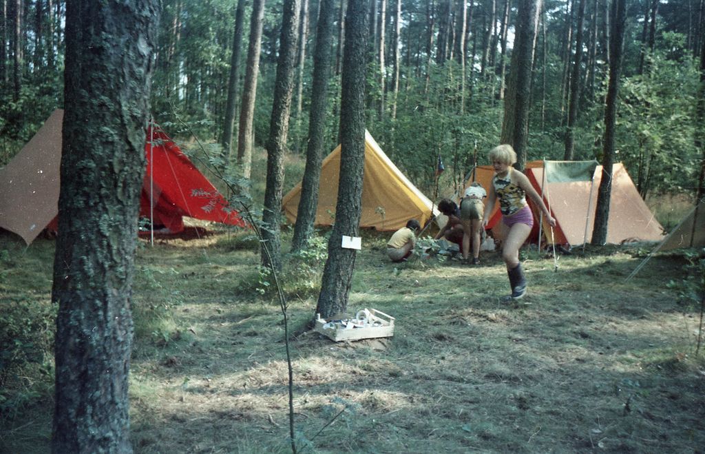 Plik:1978 Obóz Jantar. Szarotka085 fot. J.Kaszuba.jpg