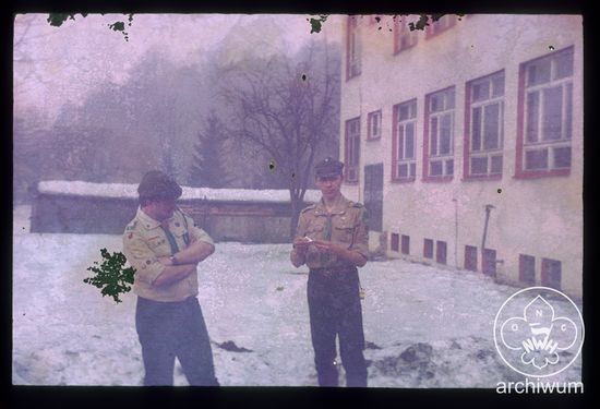 1987-02 Żywiec Zimowisko 3 NDH Niepołomni ze Szczepu Puszcza 007.jpg