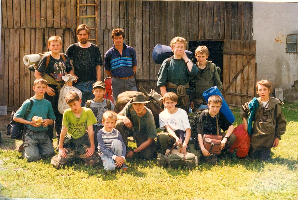 Plik:1996 Obóz wędrowny 95 GDH. Kaszuby. Szarotka042 fot. P i J. Ojowscy.jpg