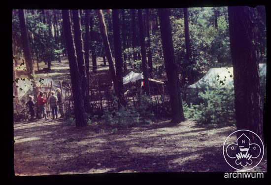 1986 Jezioro Wędromierz Obóz Szczepu Puszcza z Niepołomic 054.jpg